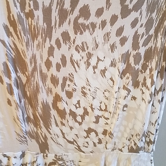 Jennifer Lopez Animal Print Top w/ back zipper XS - Picture 7 of 7